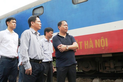 Hai tàu hàng tông nhau: Sự yếu kém toàn diện của đội ngũ! - Ảnh 1. Hai tàu hàng tông nhau: Sự yếu kém toàn diện của đội ngũ! - Ảnh 1.