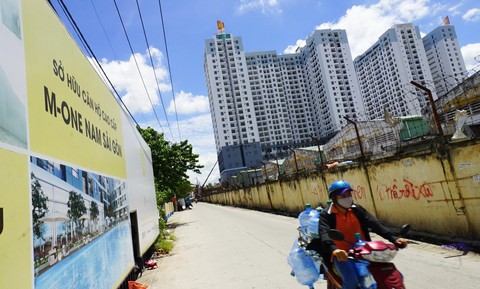 Đất công sai phạm: thu hồi được không? - Ảnh 1. Đất công sai phạm: thu hồi được không? - Ảnh 1.