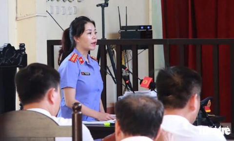 Viện kiểm sát đề nghị trả hồ sơ vụ 9 người chạy thận tử vong - Ảnh 1. Viện kiểm sát đề nghị trả hồ sơ vụ 9 người chạy thận tử vong - Ảnh 1.