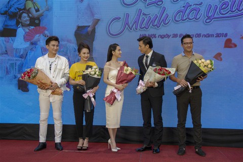 Nhan Phúc Vinh: ‘Áp lực vì Nhã Phương hay lèm bèm’ - Ảnh 2. Nhan Phúc Vinh: ‘Áp lực vì Nhã Phương hay lèm bèm’ - Ảnh 2.