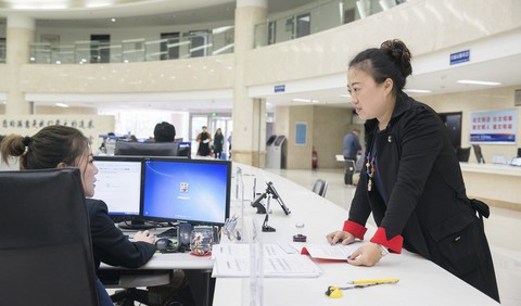 Khó tin: Trung Quốc xếp loại hạnh kiểm người dân bằng điểm số - Ảnh 1. Khó tin: Trung Quốc xếp loại hạnh kiểm người dân bằng điểm số - Ảnh 1.