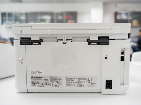 Bộ đôi máy in văn phòng siêu nhỏ gọn giá vừa tầm - Ảnh 5. Bộ đôi máy in văn phòng siêu nhỏ gọn giá vừa tầm - Ảnh 5.