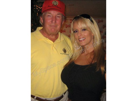 Ông Trump trả tiền luật sư ‘ém’ vụ cô đào phim khiêu dâm - Ảnh 3. Ông Trump trả tiền luật sư ‘ém’ vụ cô đào phim khiêu dâm - Ảnh 3.