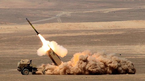 Mỹ dùng ‘hỏa thần’ HIMARS diệt 50 lãnh đạo Taliban - Ảnh 1. Mỹ dùng ‘hỏa thần’ HIMARS diệt 50 lãnh đạo Taliban - Ảnh 1.