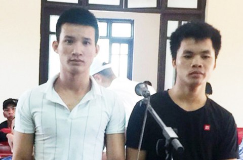 Trộm chó còn chém người truy đuổi, lãnh hơn 15 năm tù - Ảnh 1. Trộm chó còn chém người truy đuổi, lãnh hơn 15 năm tù - Ảnh 1.