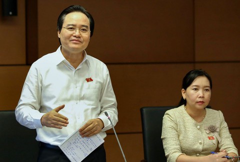 Các trường không cần giá dịch vụ, chỉ cần định nghĩa lại học phí - Ảnh 1. Các trường không cần giá dịch vụ, chỉ cần định nghĩa lại học phí - Ảnh 1.