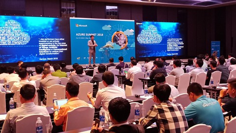 Microsoft: Cửa hàng nhỏ lẻ, gia đình… cũng sẽ dùng AI - Ảnh 1. Microsoft: Cửa hàng nhỏ lẻ, gia đình… cũng sẽ dùng AI - Ảnh 1.