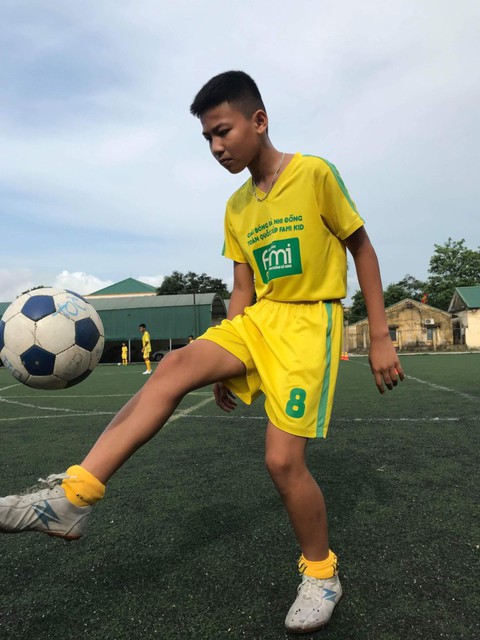 Hai cầu thủ nhí Việt Nam sang Nga dự World Cup 2018 - Ảnh 2. Hai cầu thủ nhí Việt Nam sang Nga dự World Cup 2018 - Ảnh 2.