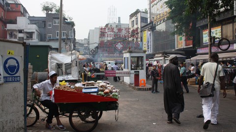 Doanh nhân châu Phi sợ Trung Quốc, muốn tìm sang Việt Nam - Ảnh 2. Doanh nhân châu Phi sợ Trung Quốc, muốn tìm sang Việt Nam - Ảnh 2.
