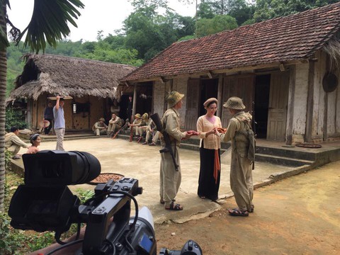 Kể chuyện chiến thắng Điện Biên Phủ qua video ca nhạc - Ảnh 6. Kể chuyện chiến thắng Điện Biên Phủ qua video ca nhạc - Ảnh 6.