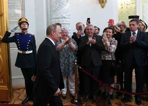 Tổng thống Putin ví nước Nga như con phượng hoàng - Ảnh 5. Tổng thống Putin ví nước Nga như con phượng hoàng - Ảnh 5.