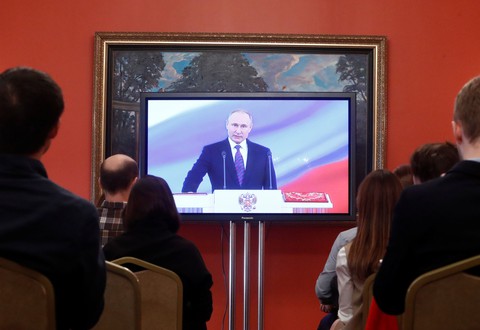 Tổng thống Vladimir Putin tuyên thệ nhậm chức, bước vào nhiệm kỳ thứ 4 - Ảnh 5. Tổng thống Vladimir Putin tuyên thệ nhậm chức, bước vào nhiệm kỳ thứ 4 - Ảnh 5.