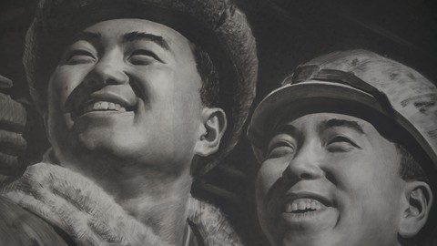 Tranh cổ động Triều Tiên: mỏ vàng hàng triệu đô-la - Ảnh 1. Tranh cổ động Triều Tiên: mỏ vàng hàng triệu đô-la - Ảnh 1.