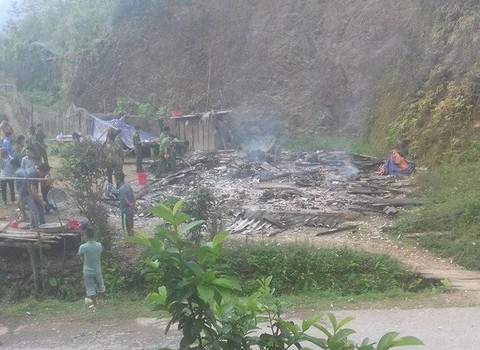 Bắt nghi phạm hiếp dâm không thành, chém chết hai người lớn, hai em bé - Ảnh 1. Bắt nghi phạm hiếp dâm không thành, chém chết hai người lớn, hai em bé - Ảnh 1.