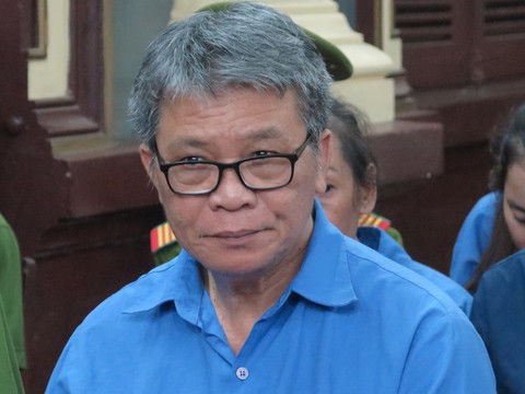 Ban lãnh đạo ngân hàng chỉ là bù nhìn của bà Hứa Thị Phấn - Ảnh 1. Ban lãnh đạo ngân hàng chỉ là bù nhìn của bà Hứa Thị Phấn - Ảnh 1.
