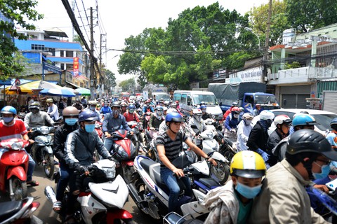 Trả thêm tiền điện để giảm ô nhiễm không khí? - Ảnh 4. Trả thêm tiền điện để giảm ô nhiễm không khí? - Ảnh 4.