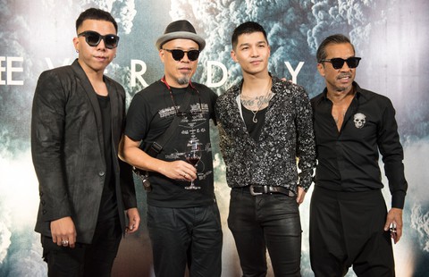 Touliver, Soobin, Cường Seven… cùng kết hợp trong MV “khủng” - Ảnh 6. Touliver, Soobin, Cường Seven… cùng kết hợp trong MV “khủng” - Ảnh 6.