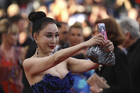 Cannes 2018 ngày đầu tiên qua ảnh: Nỗ lực đề cao phụ nữ - Ảnh 2. Cannes 2018 ngày đầu tiên qua ảnh: Nỗ lực đề cao phụ nữ - Ảnh 2.