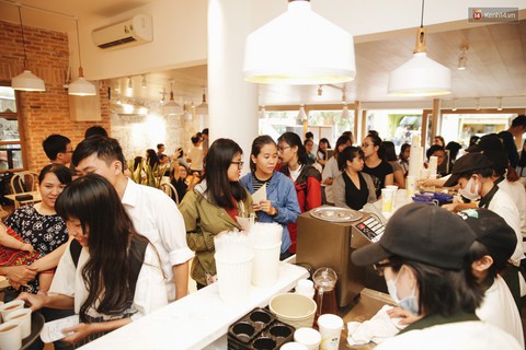Cơn sốt trà sữa tại Việt Nam lên báo Nhật - Ảnh 1. Cơn sốt trà sữa tại Việt Nam lên báo Nhật - Ảnh 1.