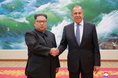 Ông Kim Jong Un khẳng định cam kết phi hạt nhân hóa không thay đổi - Ảnh 1. Ông Kim Jong Un khẳng định cam kết phi hạt nhân hóa không thay đổi - Ảnh 1.