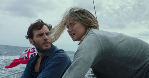 Adrift - Hành trình sinh tử của đôi tình nhân trên biển cả - Ảnh 1. Adrift - Hành trình sinh tử của đôi tình nhân trên biển cả - Ảnh 1.