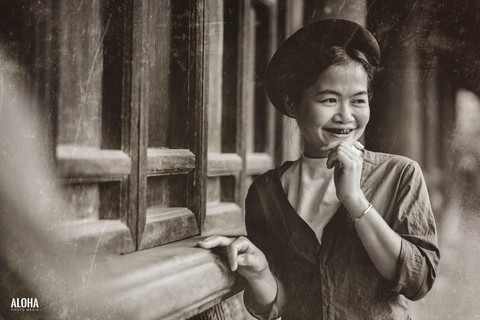 Kỷ yếu tái hiện 100 năm thời trang của nữ nhi quốc chuyên văn - Ảnh 6. Kỷ yếu tái hiện 100 năm thời trang của nữ nhi quốc chuyên văn - Ảnh 6.