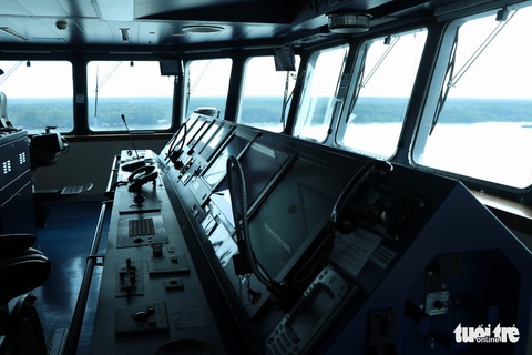 Khám phá tàu sân bay trực thăng hiện đại nhất của Pháp đang ở Việt Nam - Ảnh 19. Khám phá tàu sân bay trực thăng hiện đại nhất của Pháp đang ở Việt Nam - Ảnh 19.