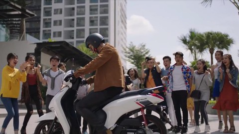 Cách chọn xe tay ga Yamaha “thần thái” hơn Isaac và Only C - Ảnh 2. Cách chọn xe tay ga Yamaha “thần thái” hơn Isaac và Only C - Ảnh 2.