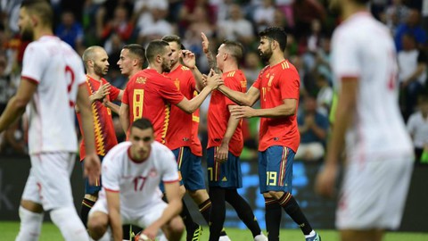 Tây Ban Nha thắng nhọc nhằn Tunisia trước thềm World Cup - Ảnh 3. Tây Ban Nha thắng nhọc nhằn Tunisia trước thềm World Cup - Ảnh 3.