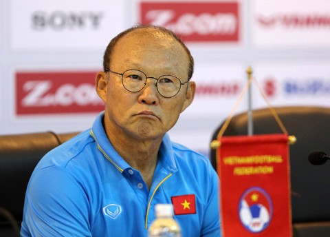 HLV Park Hang Seo sang Nga xem World Cup 2018 - Ảnh 1. HLV Park Hang Seo sang Nga xem World Cup 2018 - Ảnh 1.