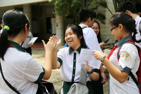 Công bố điểm thi, điểm chuẩn lớp 10 Trường phổ thông năng khiếu - Ảnh 1. Công bố điểm thi, điểm chuẩn lớp 10 Trường phổ thông năng khiếu - Ảnh 1.