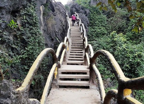 Di sản Tràng An: doanh nghiệp tháo không xong, Hoa Lư phải vào dỡ - Ảnh 1. Di sản Tràng An: doanh nghiệp tháo không xong, Hoa Lư phải vào dỡ - Ảnh 1.