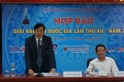 Giá trị giải thưởng Giải Báo chí quốc gia 2017 tăng đột biến - Ảnh 1. Giá trị giải thưởng Giải Báo chí quốc gia 2017 tăng đột biến - Ảnh 1.