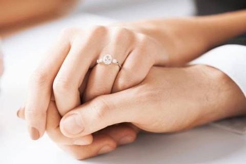 Nguy cơ tự tử theo khi người nổi tiếng tự tử - Ảnh 1. Nguy cơ tự tử theo khi người nổi tiếng tự tử - Ảnh 1.