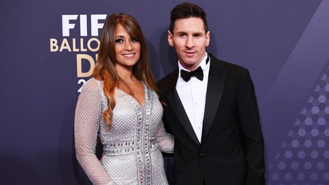 Những cô vợ bốc lửa nhất mùa World Cup 2018 - Ảnh 4. Những cô vợ bốc lửa nhất mùa World Cup 2018 - Ảnh 4.