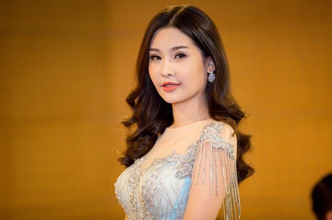 13-6: Thái Hòa ghen Hứa Vĩ Văn, diễn viên Quỳnh Búp bê bị thóa mạ - Ảnh 10. 13-6: Thái Hòa ghen Hứa Vĩ Văn, diễn viên Quỳnh Búp bê bị thóa mạ - Ảnh 10.