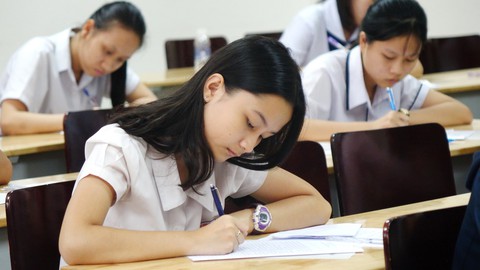 Trường trung học thực hành công bố điểm thi lớp 10 - Ảnh 1. Trường trung học thực hành công bố điểm thi lớp 10 - Ảnh 1.