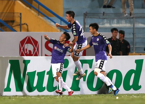 Thắng Than Quảng Ninh 4-1, Hà Nội không có đối thủ sau lượt đi - Ảnh 1. Thắng Than Quảng Ninh 4-1, Hà Nội không có đối thủ sau lượt đi - Ảnh 1.