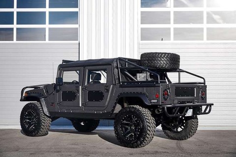 Xuất hiện bản độ đắt tiền của Hummer - Launch Edition H1 - Ảnh 1. Xuất hiện bản độ đắt tiền của Hummer - Launch Edition H1 - Ảnh 1.