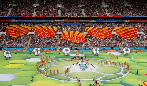 Lễ khai mạc World Cup 2018 đầy màu sắc - Ảnh 3. Lễ khai mạc World Cup 2018 đầy màu sắc - Ảnh 3.