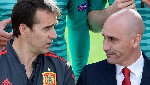 Sa thải HLV Lopetegui trước World Cup, có phải vì đại cục? - Ảnh 1. Sa thải HLV Lopetegui trước World Cup, có phải vì đại cục? - Ảnh 1.