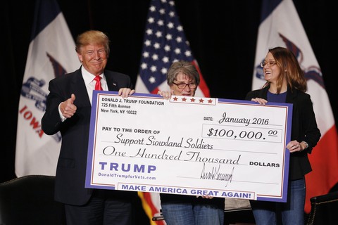 Bang New York kiện ông Trump ra tòa vì quỹ từ thiện mờ ám - Ảnh 1. Bang New York kiện ông Trump ra tòa vì quỹ từ thiện mờ ám - Ảnh 1.