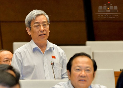 Đại biểu Lê Xuân Thân: Quyền vật nuôi là một khái niệm hết sức lạ - Ảnh 1. Đại biểu Lê Xuân Thân: Quyền vật nuôi là một khái niệm hết sức lạ - Ảnh 1.