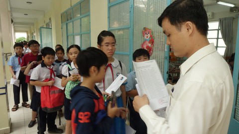 Công bố đề thi và đáp án vào lớp 6 Trường Trần Đại Nghĩa - Ảnh 1. Công bố đề thi và đáp án vào lớp 6 Trường Trần Đại Nghĩa - Ảnh 1.