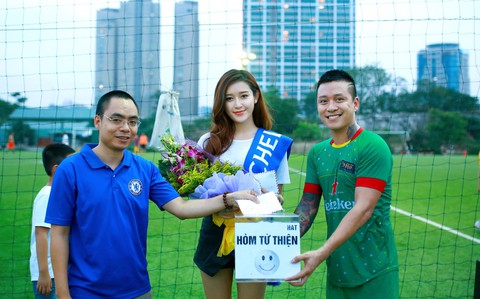 Tuấn Hưng mong World Cup 2018 có nhiều bàn thắng xem mới sướng - Ảnh 3. Tuấn Hưng mong World Cup 2018 có nhiều bàn thắng xem mới sướng - Ảnh 3.
