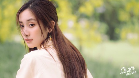Jun Phạm yêu thầm Jun Vũ trong MV Cô gái nhà bên - Ảnh 5. Jun Phạm yêu thầm Jun Vũ trong MV Cô gái nhà bên - Ảnh 5.
