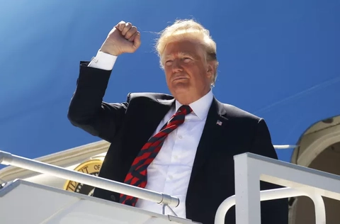 Ông Trump: Crimea thuộc Nga vì mọi người ở đó đều nói tiếng Nga - Ảnh 1. Ông Trump: Crimea thuộc Nga vì mọi người ở đó đều nói tiếng Nga - Ảnh 1.
