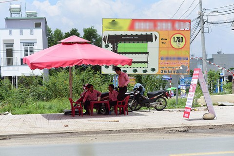 Đất nền phân lô ở TP.HCM sẽ hạ nhiệt - Ảnh 1. Đất nền phân lô ở TP.HCM sẽ hạ nhiệt - Ảnh 1.