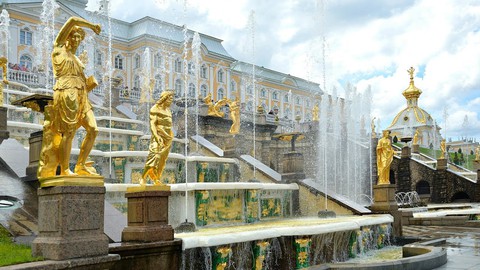 Ở xứ sở World Cup 2018: Petersburg không có cung điện mùa Xuân? - Ảnh 2. Ở xứ sở World Cup 2018: Petersburg không có cung điện mùa Xuân? - Ảnh 2.