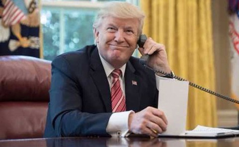 Ông Trump nói đã cho ông Kim Jong Un số điện thoại trực tiếp - Ảnh 1. Ông Trump nói đã cho ông Kim Jong Un số điện thoại trực tiếp - Ảnh 1.